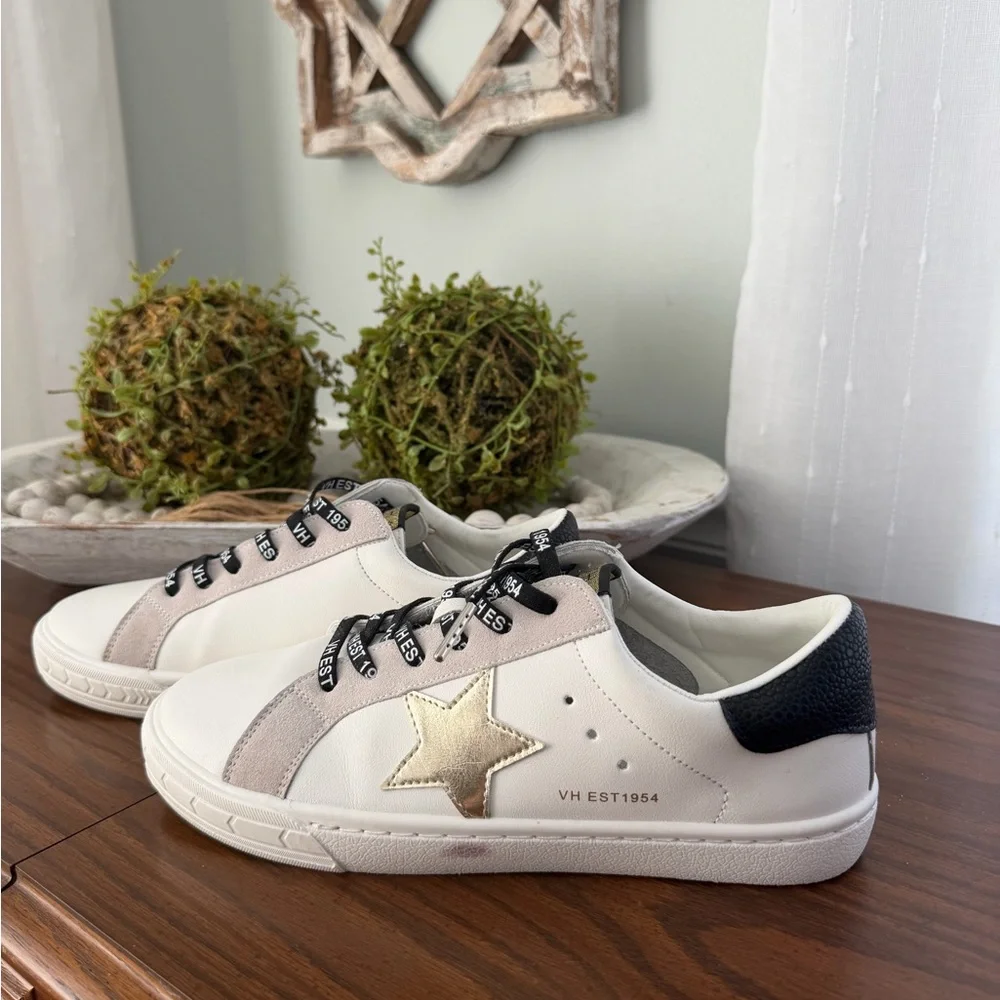 Vintage Havanas tennis shoes - Picture 2 of 5